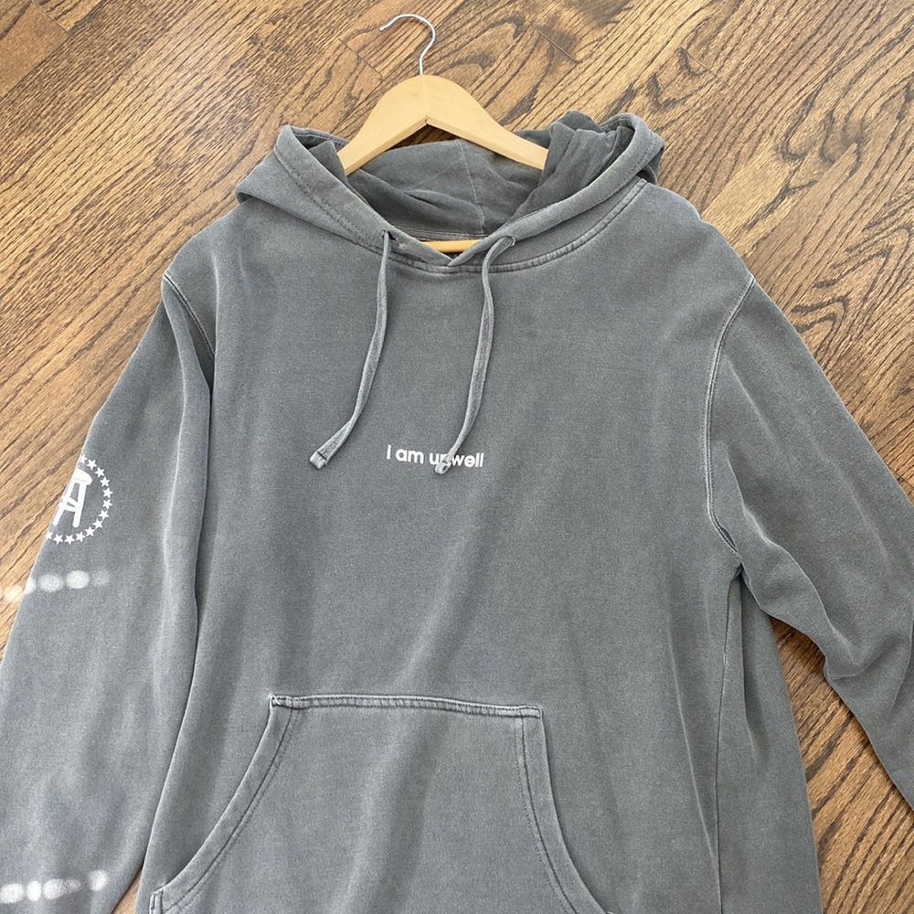 CHD Barstool Pullover